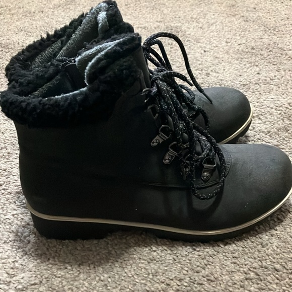 JBU boots - Picture 4 of 8